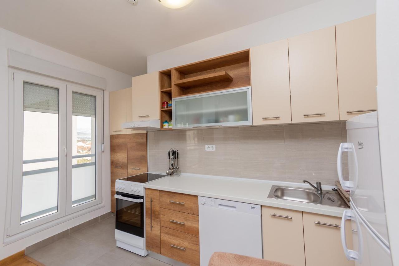 City Compass Apartment 2 Podgorica Exterior foto