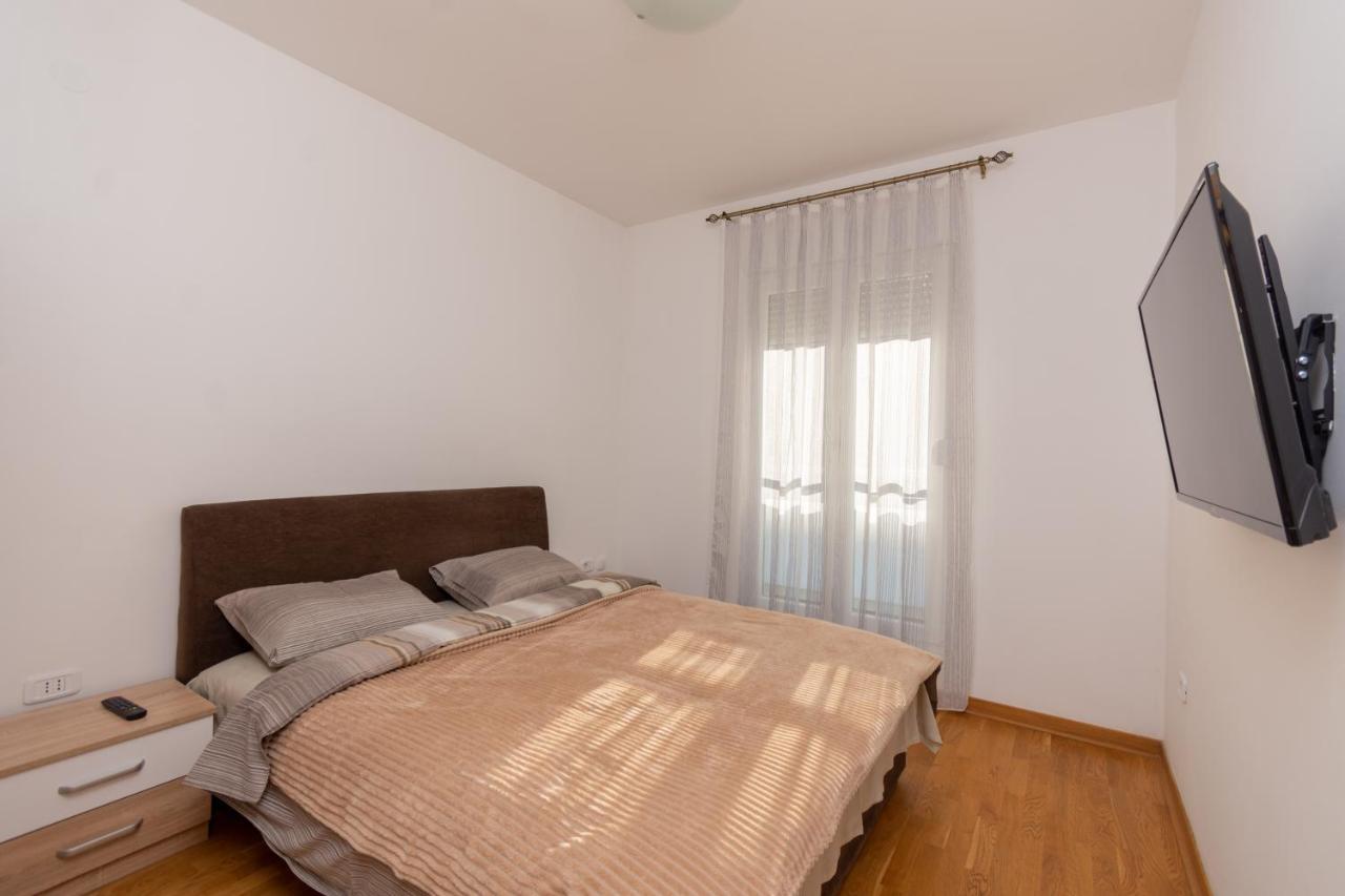 City Compass Apartment 2 Podgorica Exterior foto