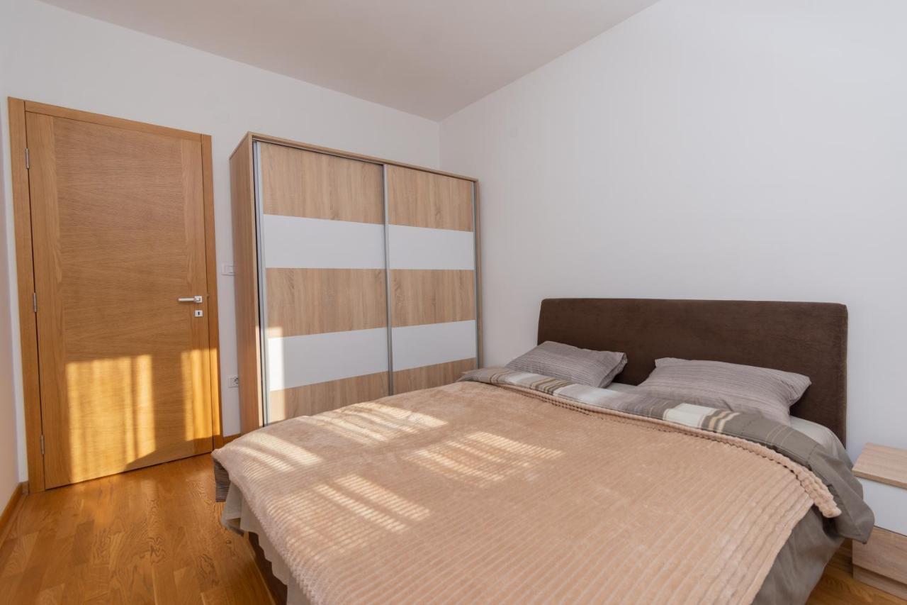 City Compass Apartment 2 Podgorica Exterior foto